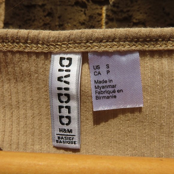 Beige Ribbed Long Sleeved Crop Top from H&M - Picture 5 of 9